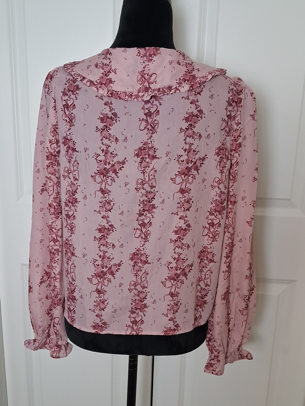 Francesca's Vicki Floral Bib Collar Blouse ** Size Small - Picture 6 of 9